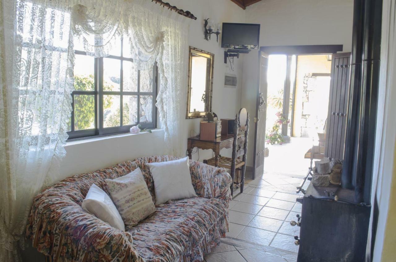 San Bartolomé Vivelorural Casa En Valle De Chira Con Piscina מראה חיצוני תמונה