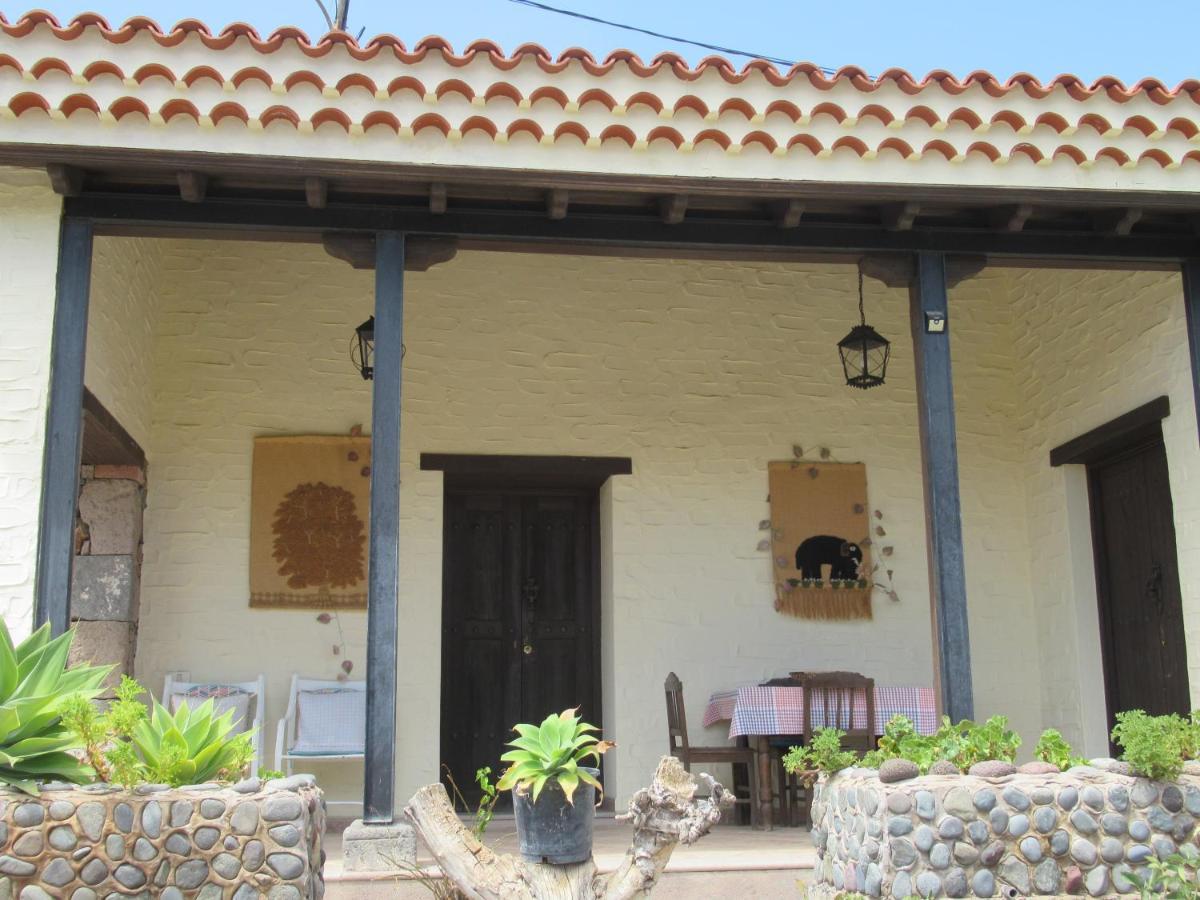 San Bartolomé Vivelorural Casa En Valle De Chira Con Piscina מראה חיצוני תמונה