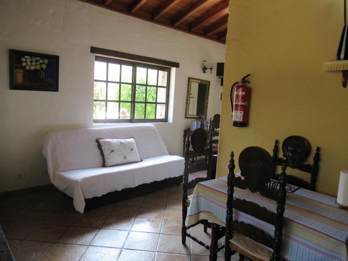 San Bartolomé Vivelorural Casa En Valle De Chira Con Piscina מראה חיצוני תמונה